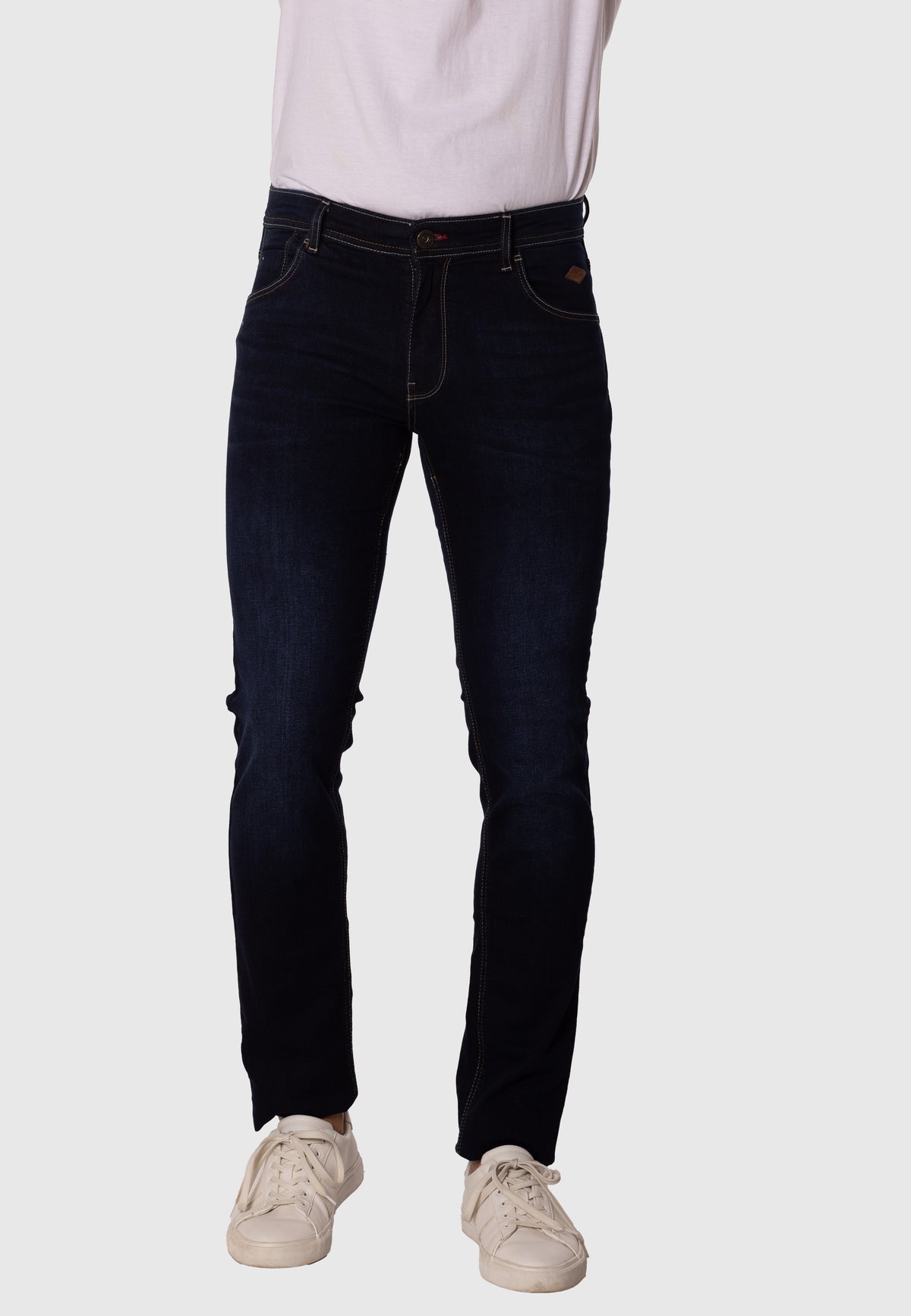 Pantalón vaquero marino custom fit para hombre