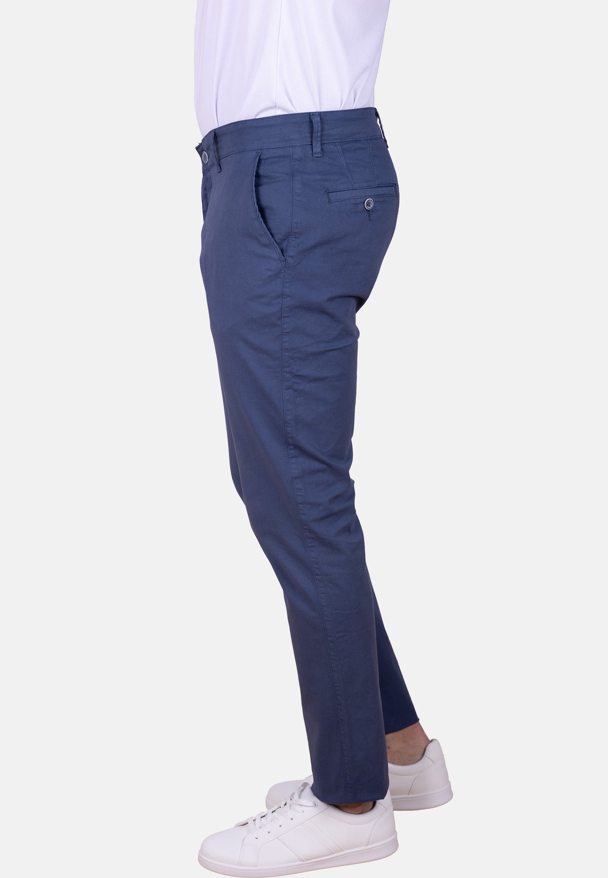 Pantalón chino estructurado color azul petróleo