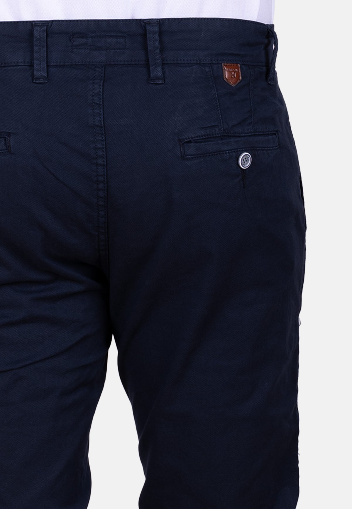 Pantalón chino estructurado color azul marino