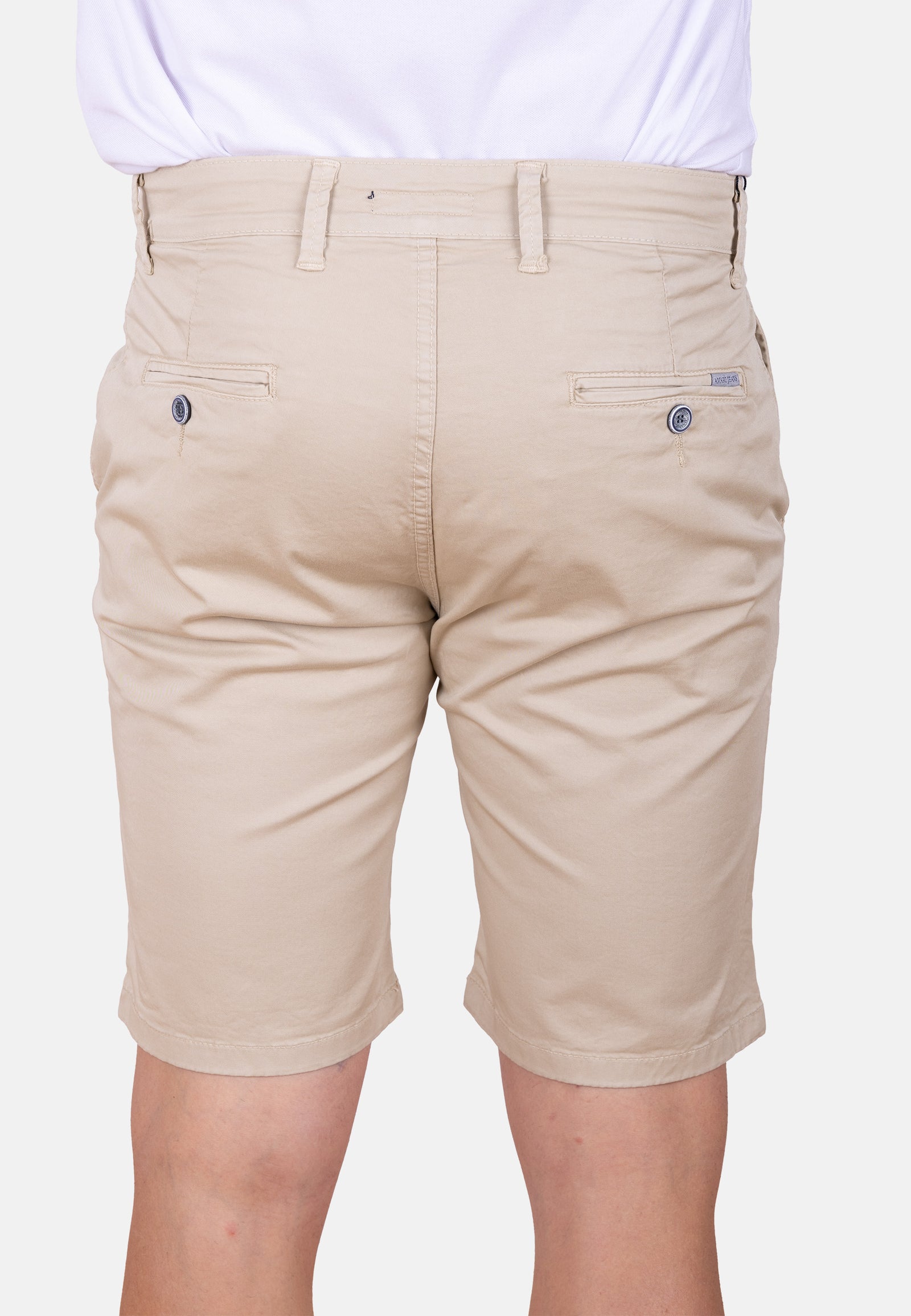 Bermuda chino beige básica tejido fino y ajuste