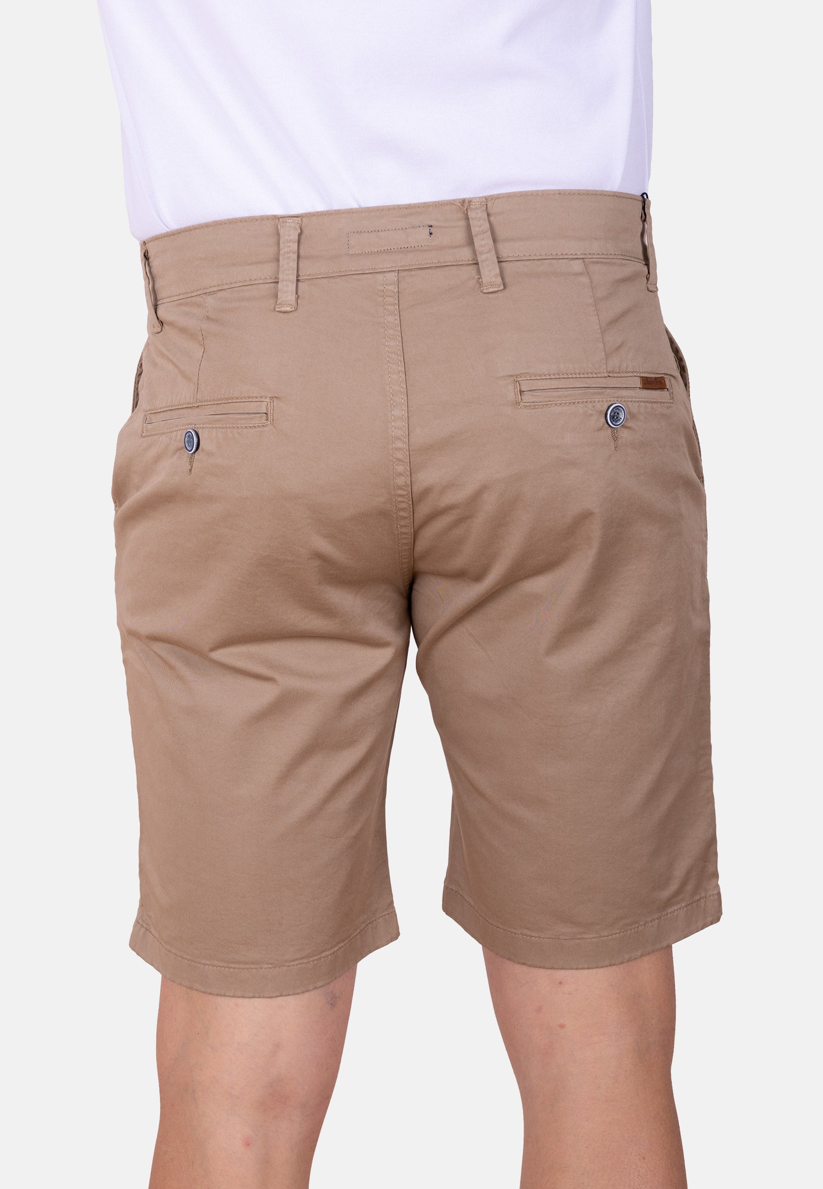 Bermuda chino camel básica tejido fino y ajuste