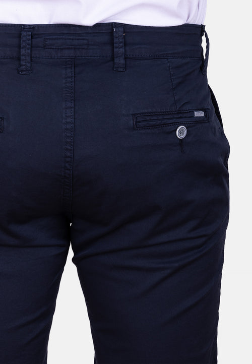 Bermuda chino azul marino básica tejido fino y ajuste