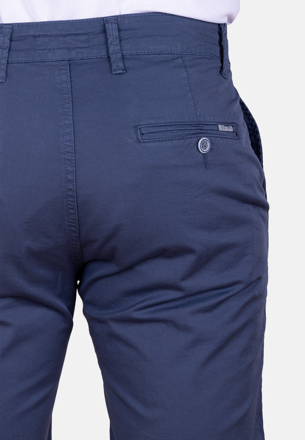 Bermuda chino azul petróleo básica tejido fino y ajuste
