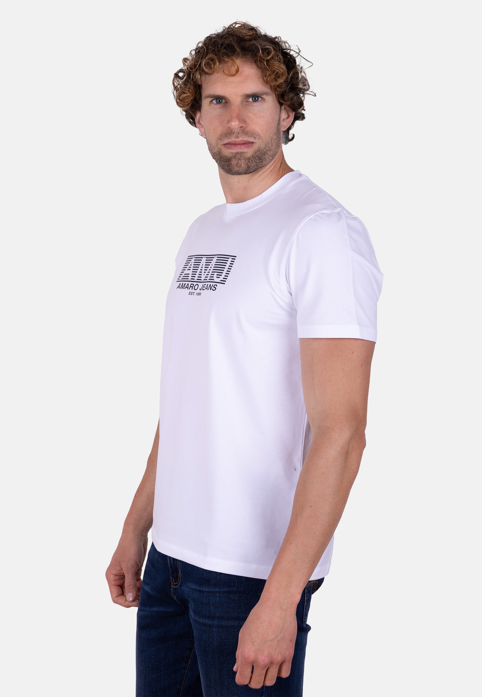 Camiseta AMJ blanca con logo contraste