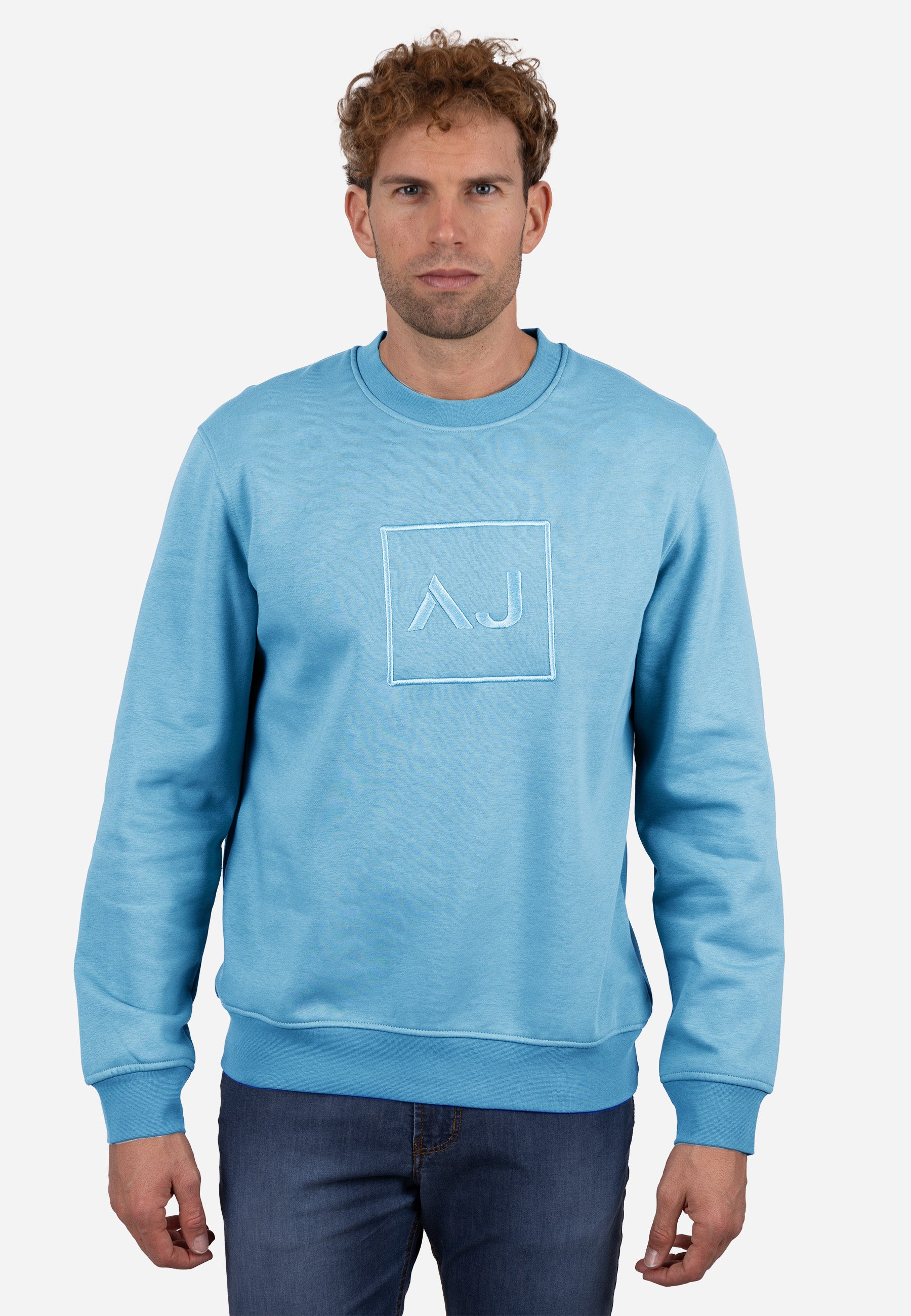Sudadera Básica AJ Marino con Bordado Tonal Celeste