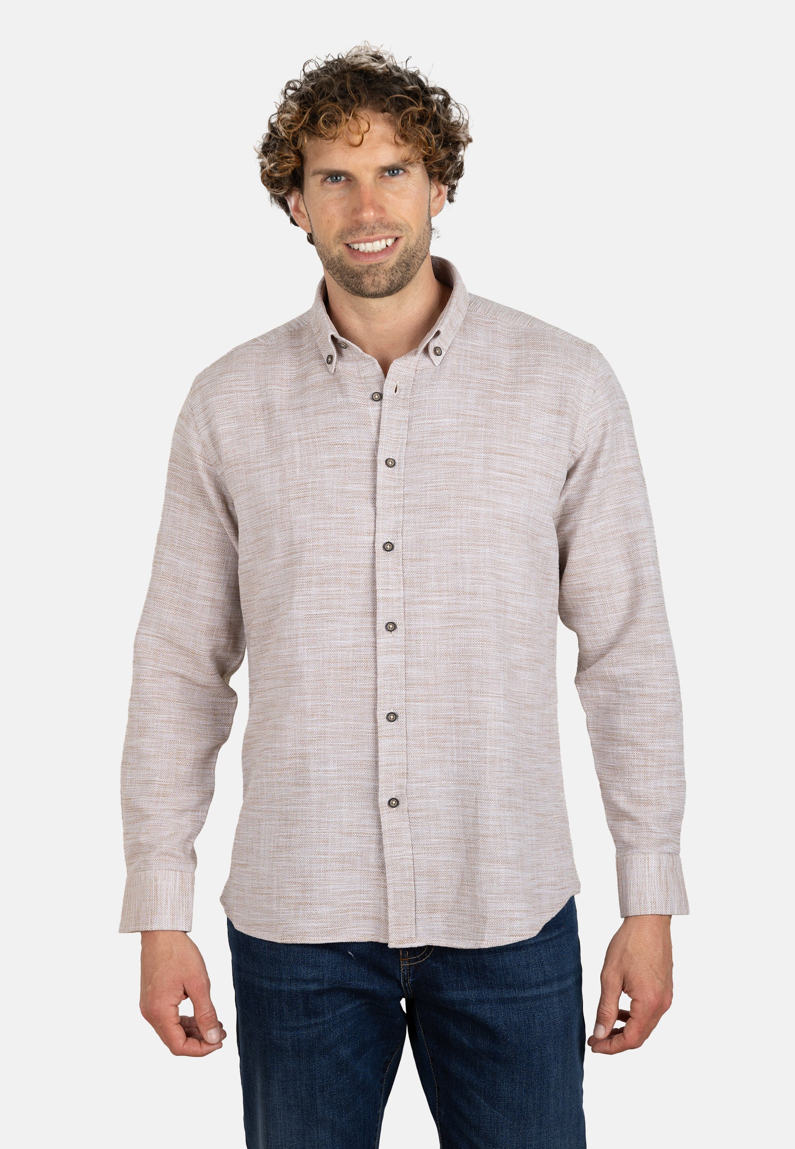 Camisa beige de algodón rústico con cuello con botones