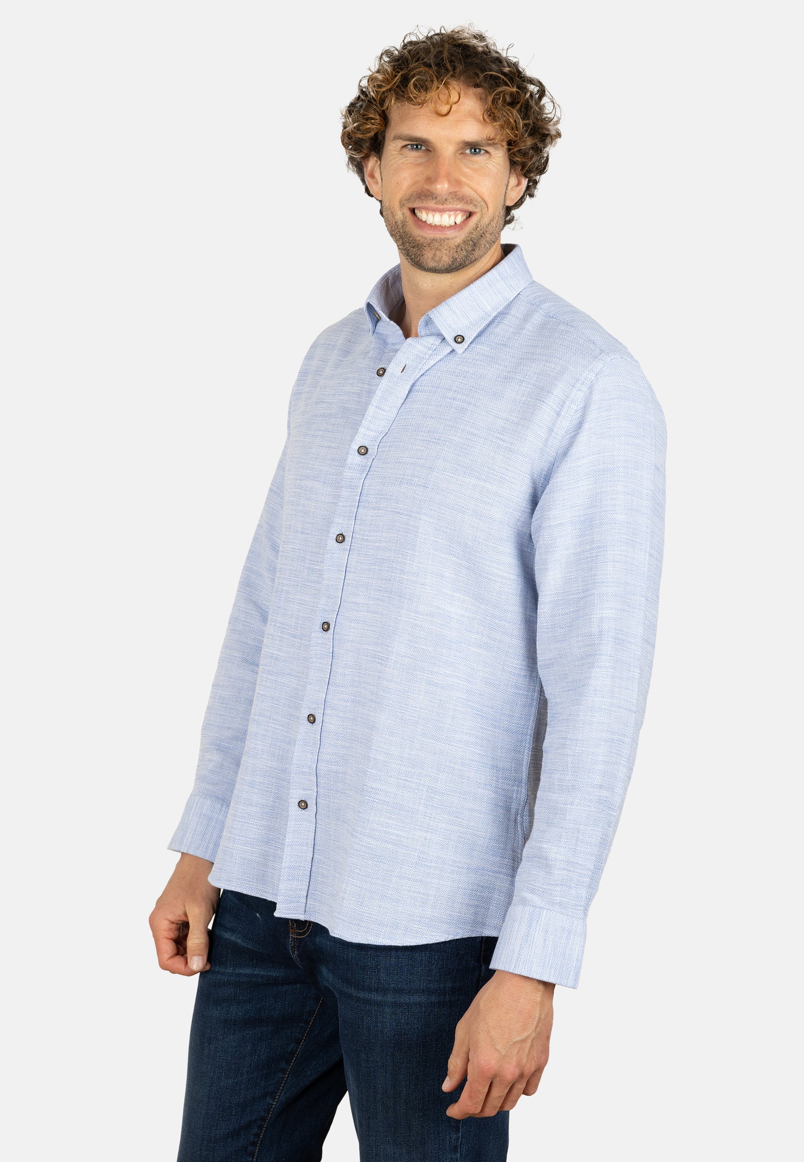 Camisa celeste de algodón rústico con cuello con botones