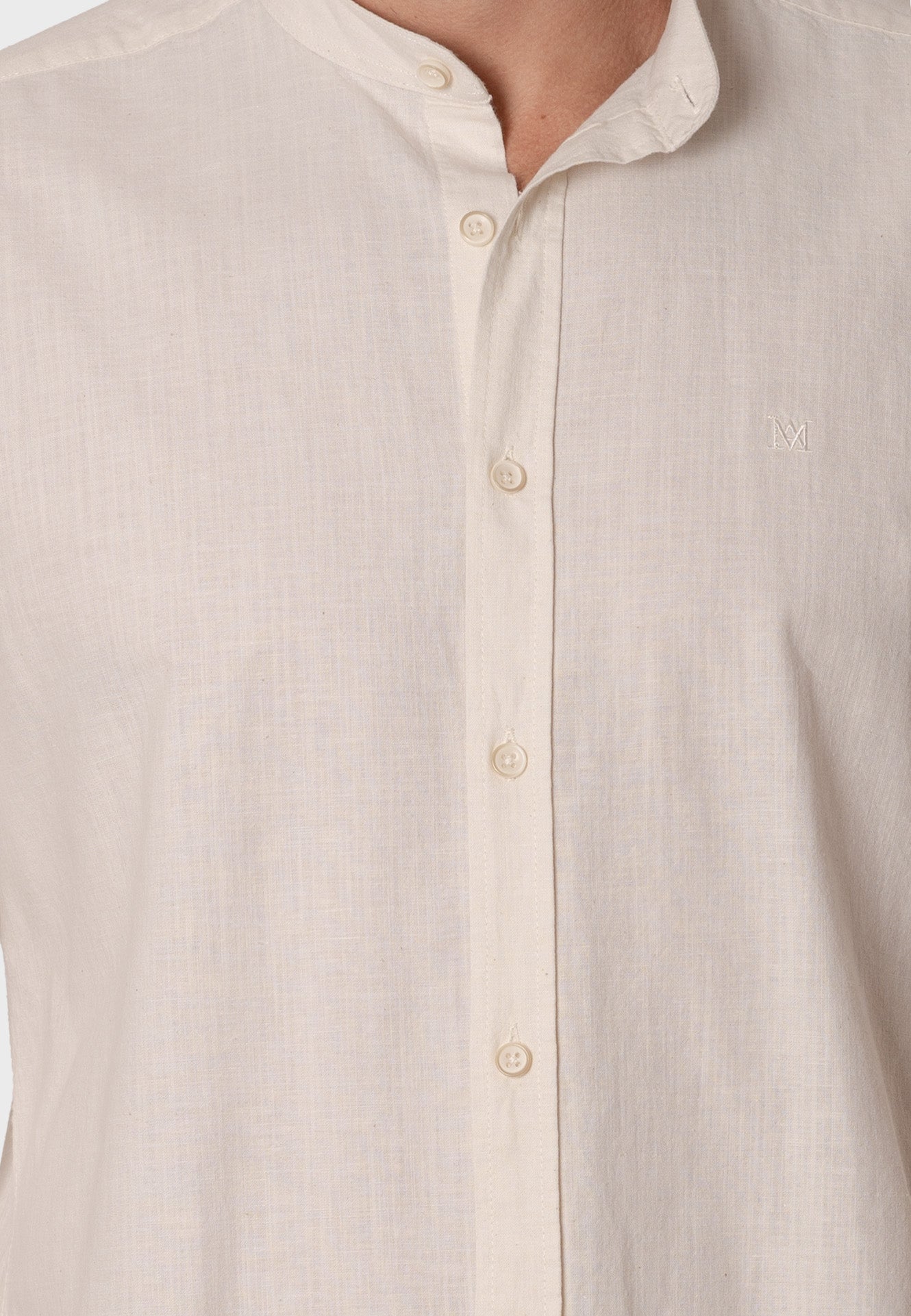 Camisa de Lino Almendro Cuello Mao Beige
