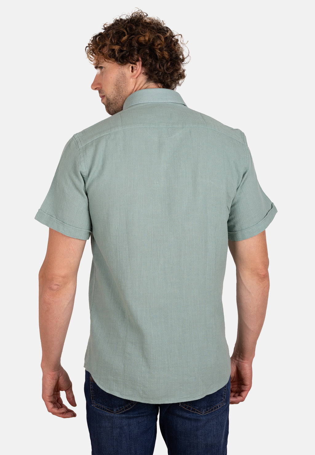 Camisa verde de algodón rústico manga corta con cuello abotonado