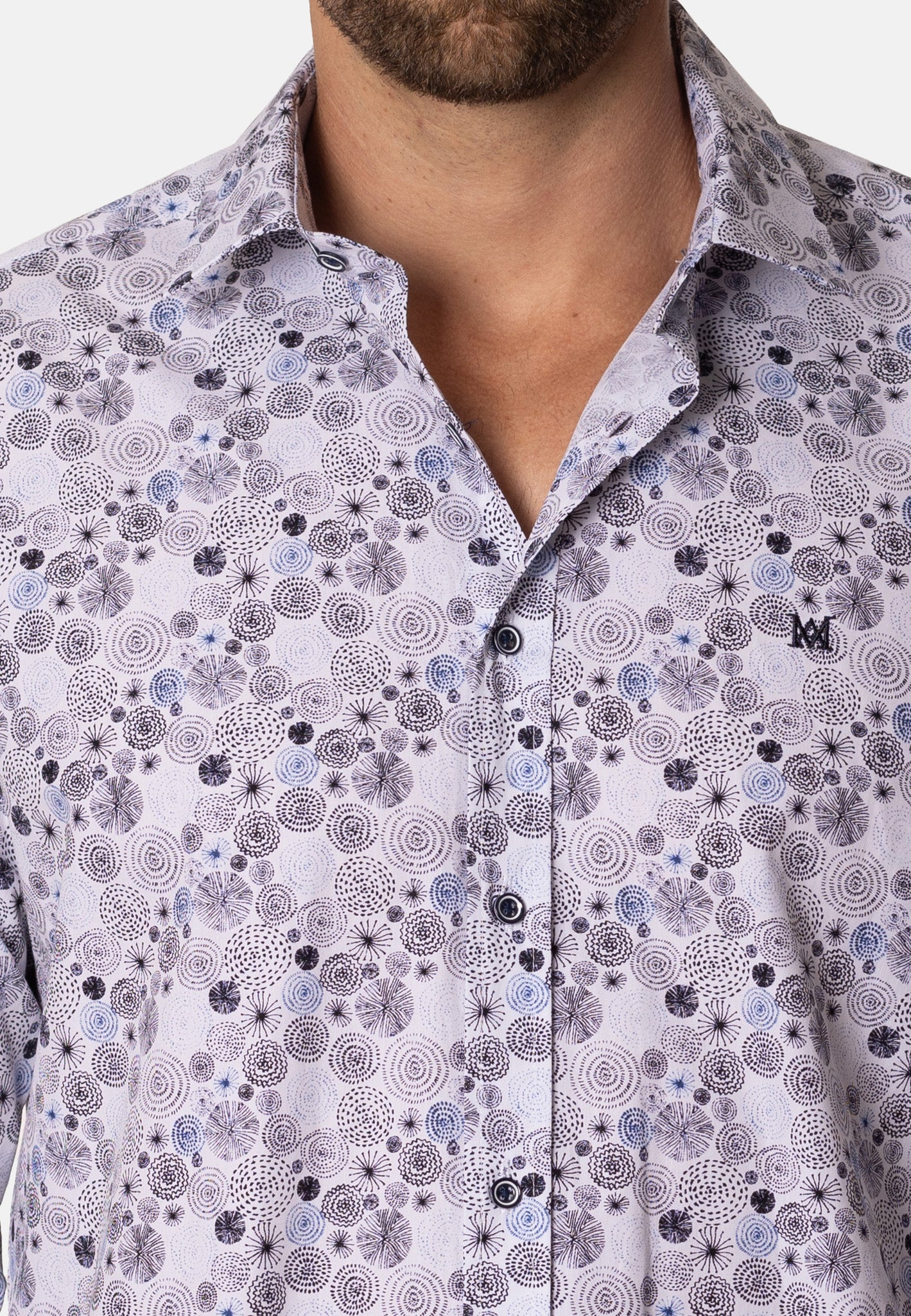 Camisa estampada de flores y espirales azul